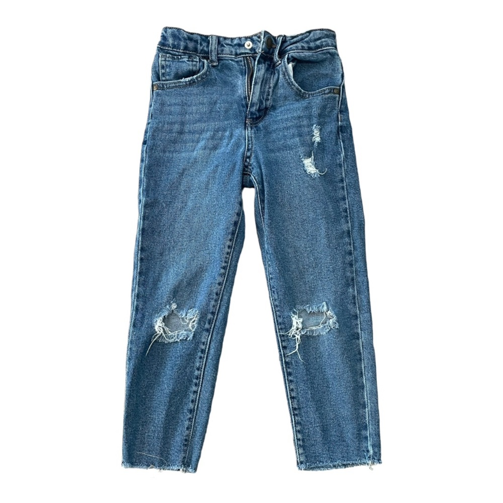Art Class girls distressed knee jeans. Size 6